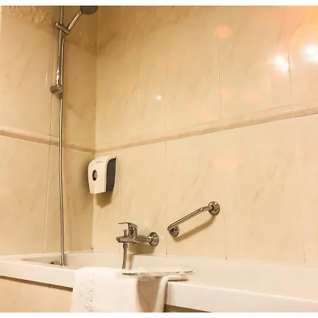 Numa I Scoop & 4* Брюссель